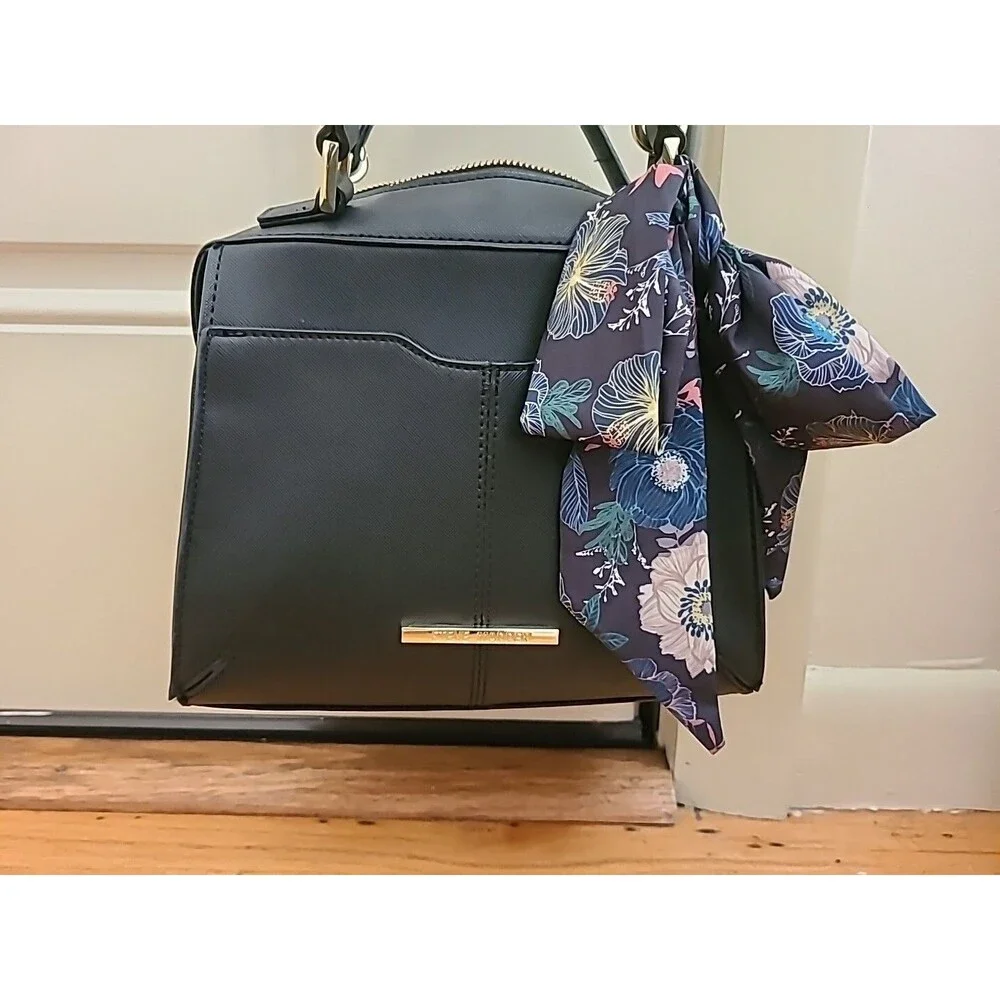 Steve Madden satchel crossbody bag Black Ribbon Gold zipper pockets - Picture 2 of 16